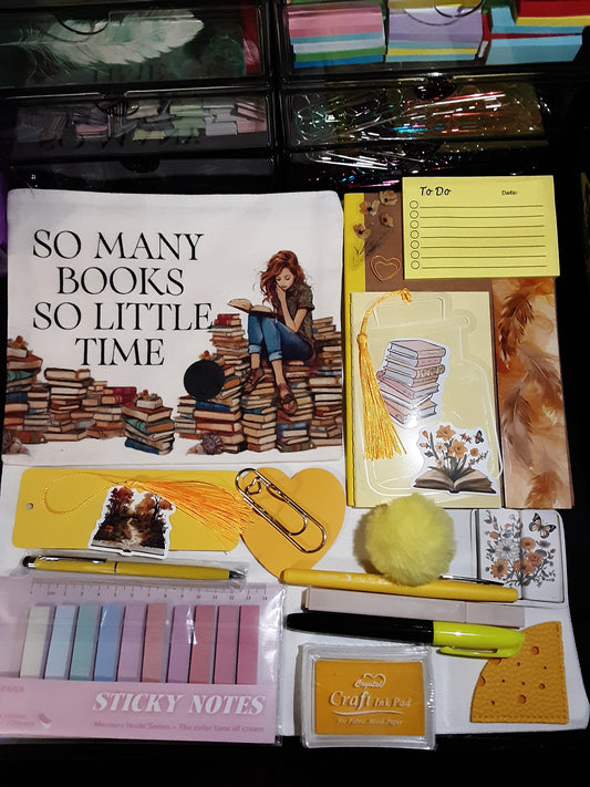Yellow 20 item bookish mystery bundle